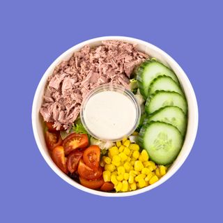 Sałatka @ z tuńczykiem