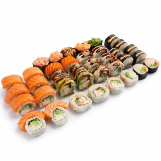 Love is, 37 pc, 1400g, For 3-6 friends