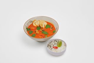 Суп Том Ям с курицей