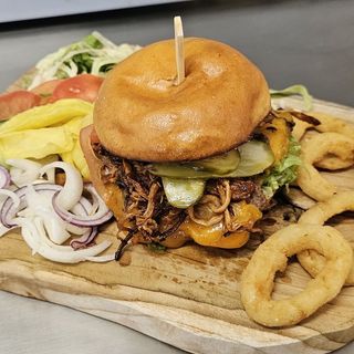 Sjela burger/house special sjela burger