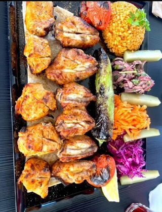 Пилешки шиш, крилца (400г)