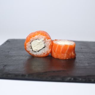Рол Мацурі з лососем (320г/8шт)