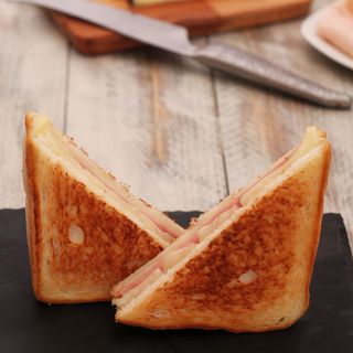 Sándwich Mixto