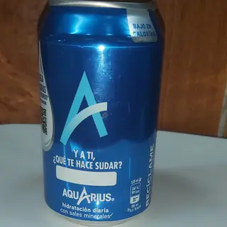 Aquarius Limón lata 330ml.