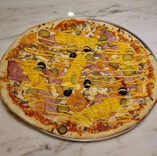 Pizza Burger (Média)