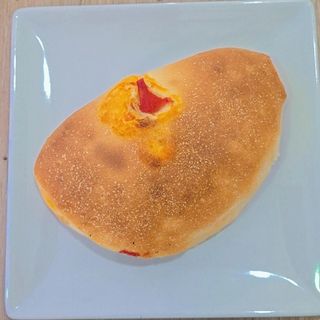 Panzerotto tomate y 4 quesos