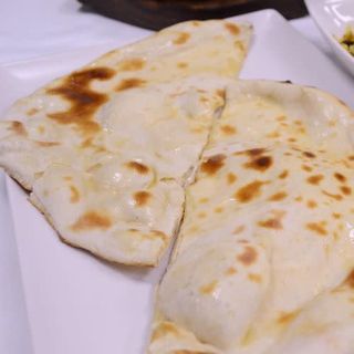 Cheese Naan 