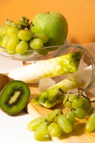 Iogurte Grego com Frutos Verdes