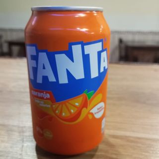 Fanta Naranja lata 330ml.