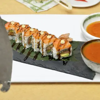 -A30-Uramaki salmón roll (8 uds.)