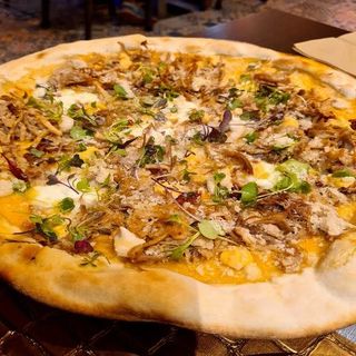 Pizza Costilla Asada