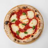 Пицца "Маргарита" 