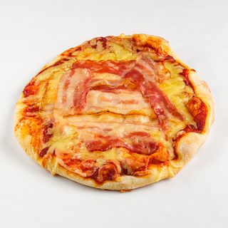 Pšenična pizza Špek