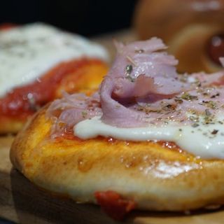 Pizzetta Margherita con cotto