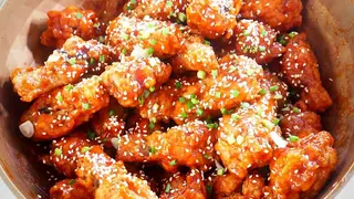 Gai Sauce Som 