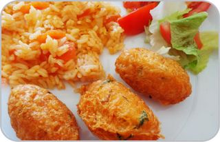 Pastéis de Bacalhau com Arroz de Legumes