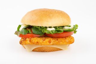 Burger bavarese Vegetarian con patatine fritte