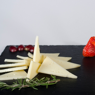 Bandeja De Quesos (Vaca, Cabra, Oveja, Mezcla) 800 Gr. Aprox