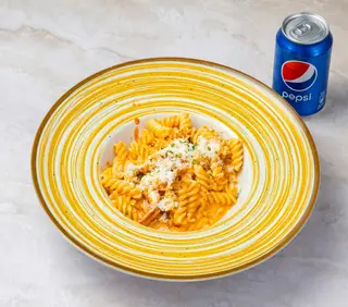 Peperizo kulen pasta + Pepsi
