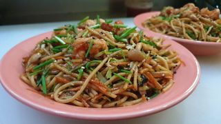 Yakisoba com Camarão