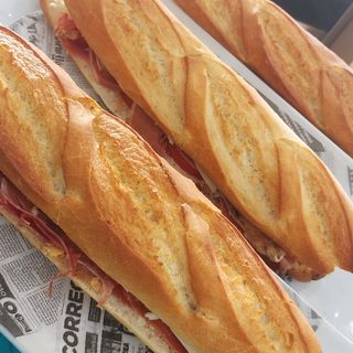 Bocadillo Especial
