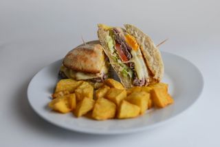 Sándwich De Lomito
