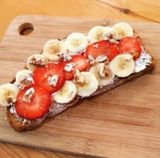 Tosta Philadelphia Con Frutas Y Nueces