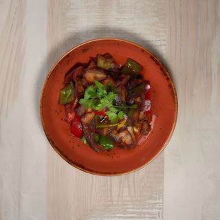 Panceta salteada con verduras
