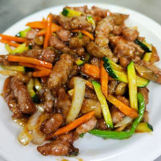 Chop Suey De Ternera