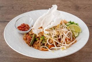 Pad thai z kurczakiem