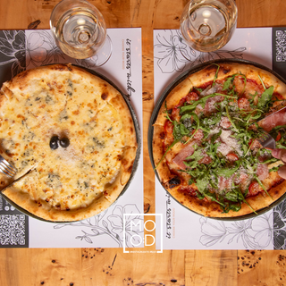 Quattro Formaggi pizza