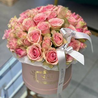 Чарівний бокс з 35-ти троянд 