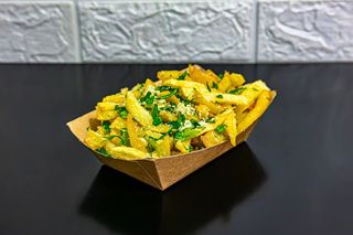 Cartofi prajiti cu parmesan