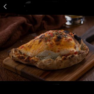 Pizza Calzone