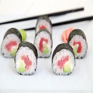 Atún Futomaki (10 Uds.)