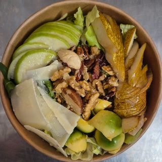 Cappucc,spinacierucola avoc, m verde, pera, grana, noci miste e m d’acacia