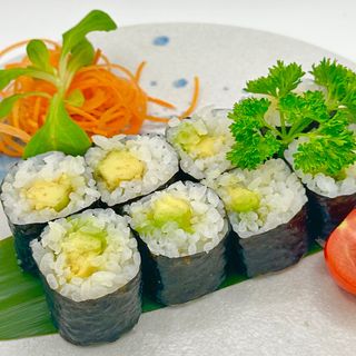 Avocado Maki (8 Pezzi)