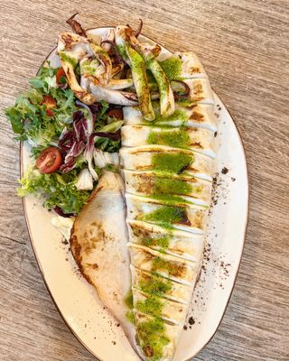 Calamar De Potera A La Parrilla