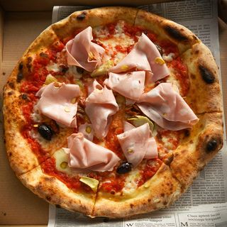 Пица Мортадела 