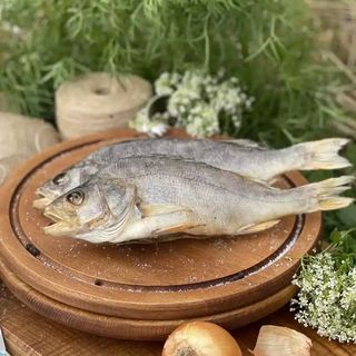 Okoń suszony cały 300g