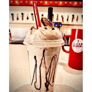 Chocolate Moon Shake