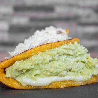 Cachapa con Reina Pepiada