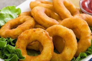 Calamari pane si sos sweet chilli