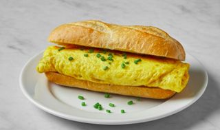 Bocadillo de Tortilla Francesa al Gusto