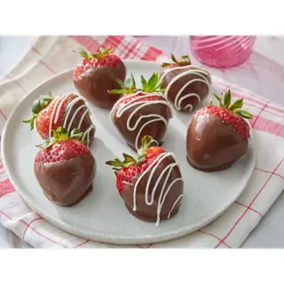 Strawberry Dipped Choco