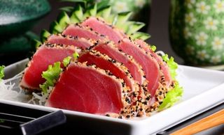 Sashimi de Maguro Tataki (3 Uds.)