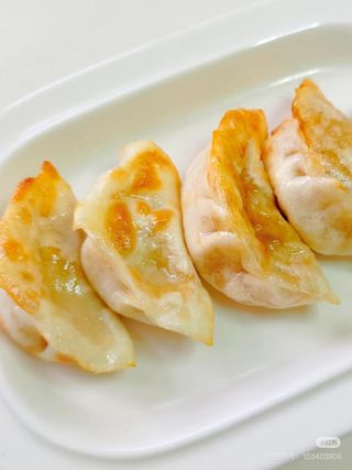 Ravioli con carne alla griglia