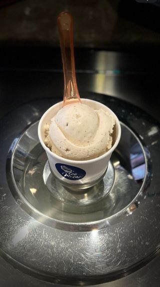 Crème Glacée Noisettes Torréfiées