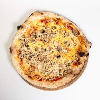 Pizza Funghi i Pepsi