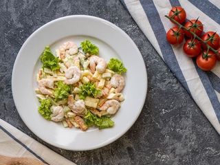 Салат з креветкою (200g)